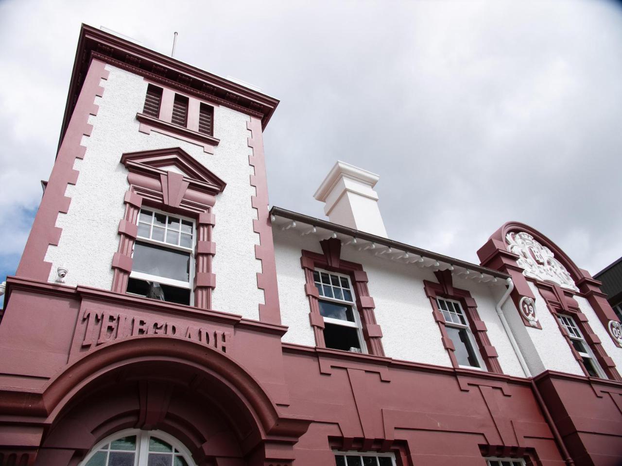 Clarence Boutique Hotel Тауранга Екстериор снимка