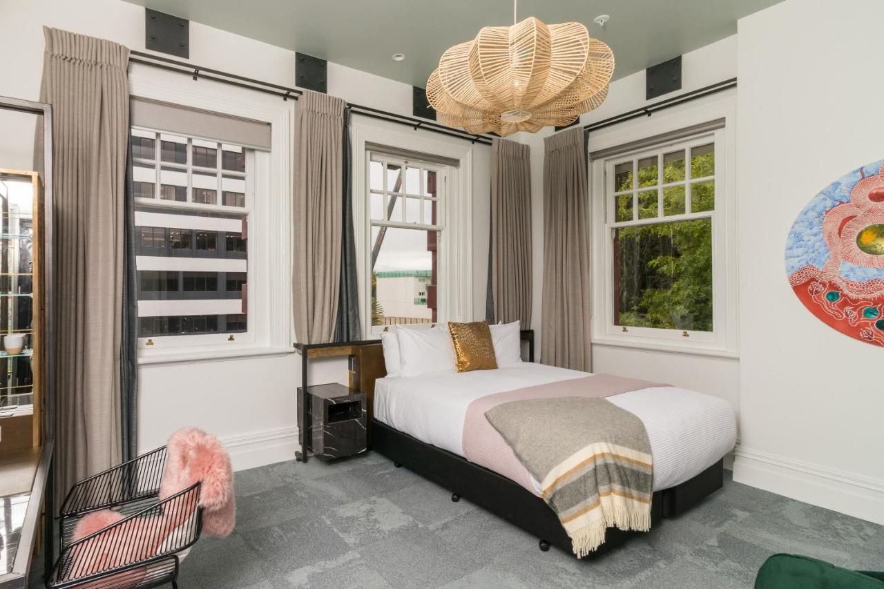 Clarence Boutique Hotel Тауранга Екстериор снимка